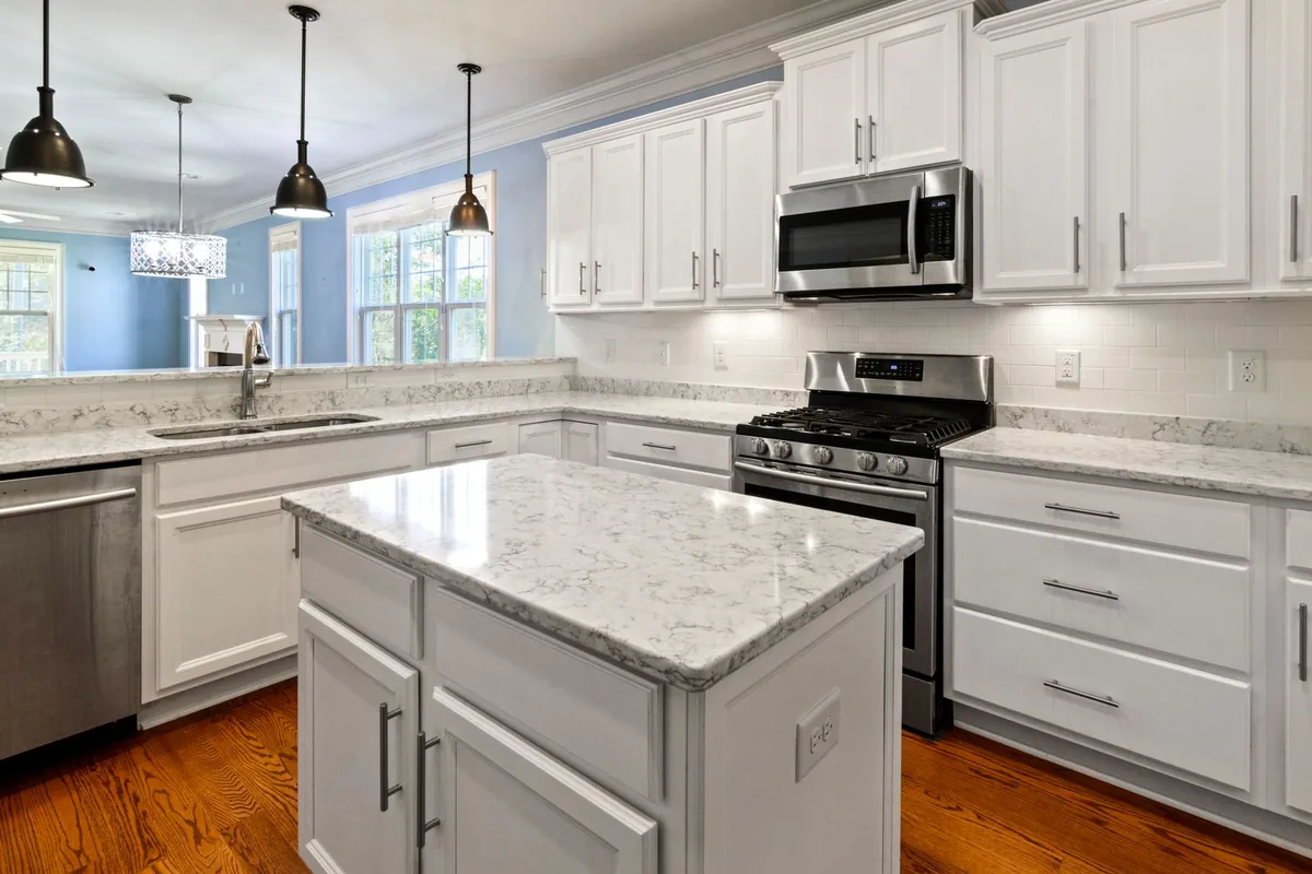 Filth & Squalor Cleanup in Sherwood Manor, CT